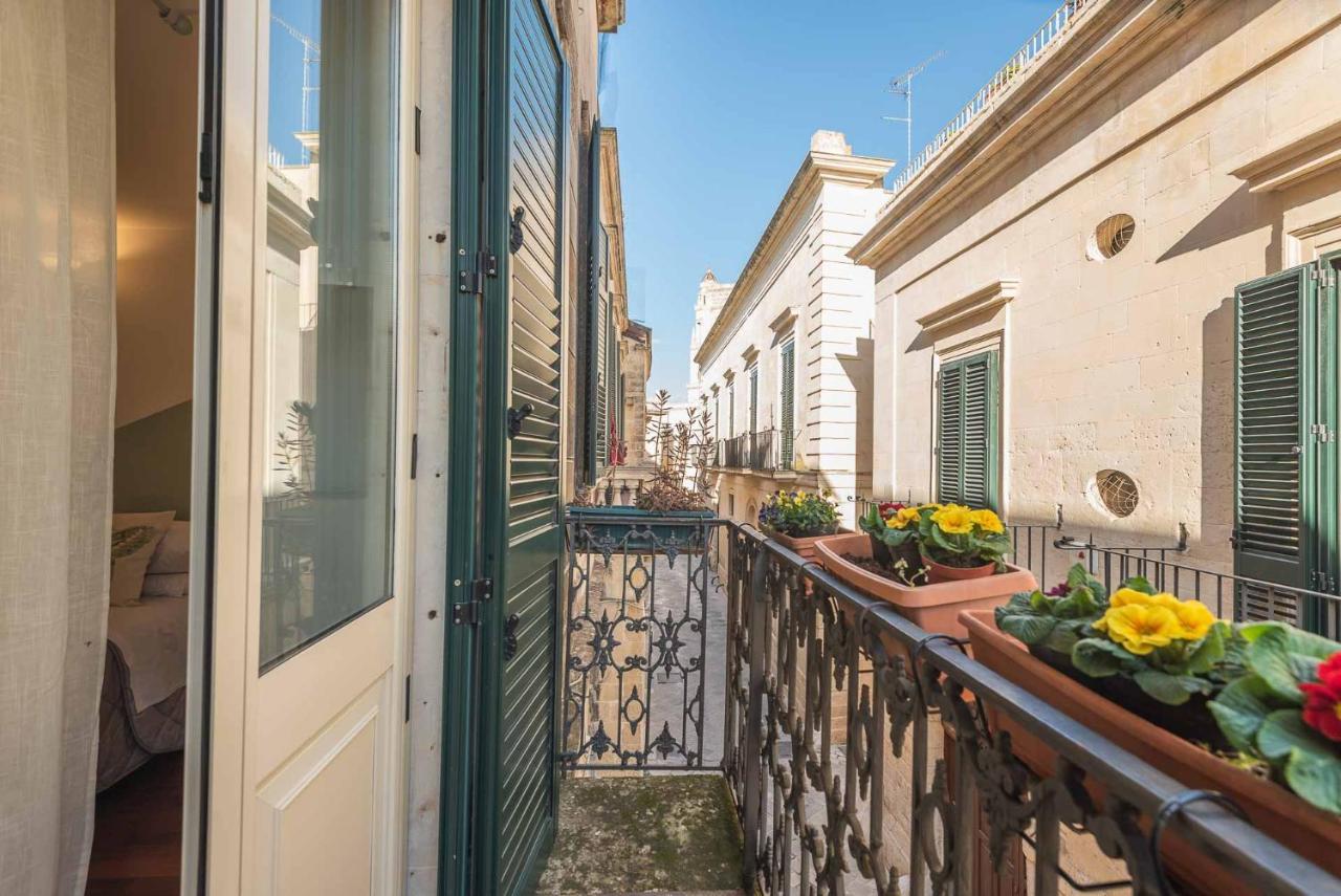 Terzo Campanello - Terrazza Nel Centro Storico Leilighet Lecce Eksteriør bilde