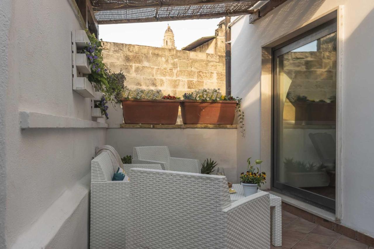 Terzo Campanello - Terrazza Nel Centro Storico Leilighet Lecce Eksteriør bilde